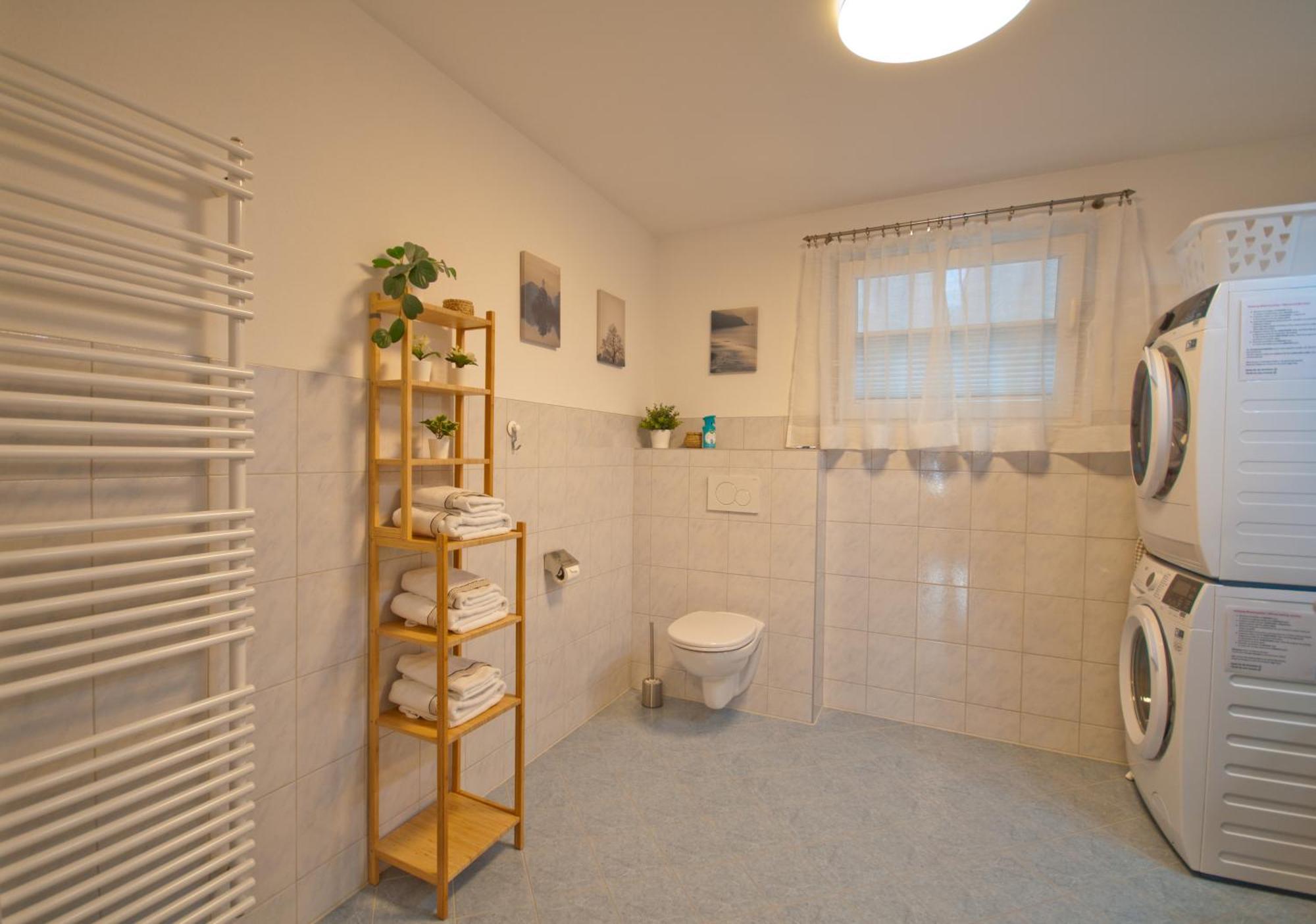 Evandi - In Ruhiger Lage * Schwaz